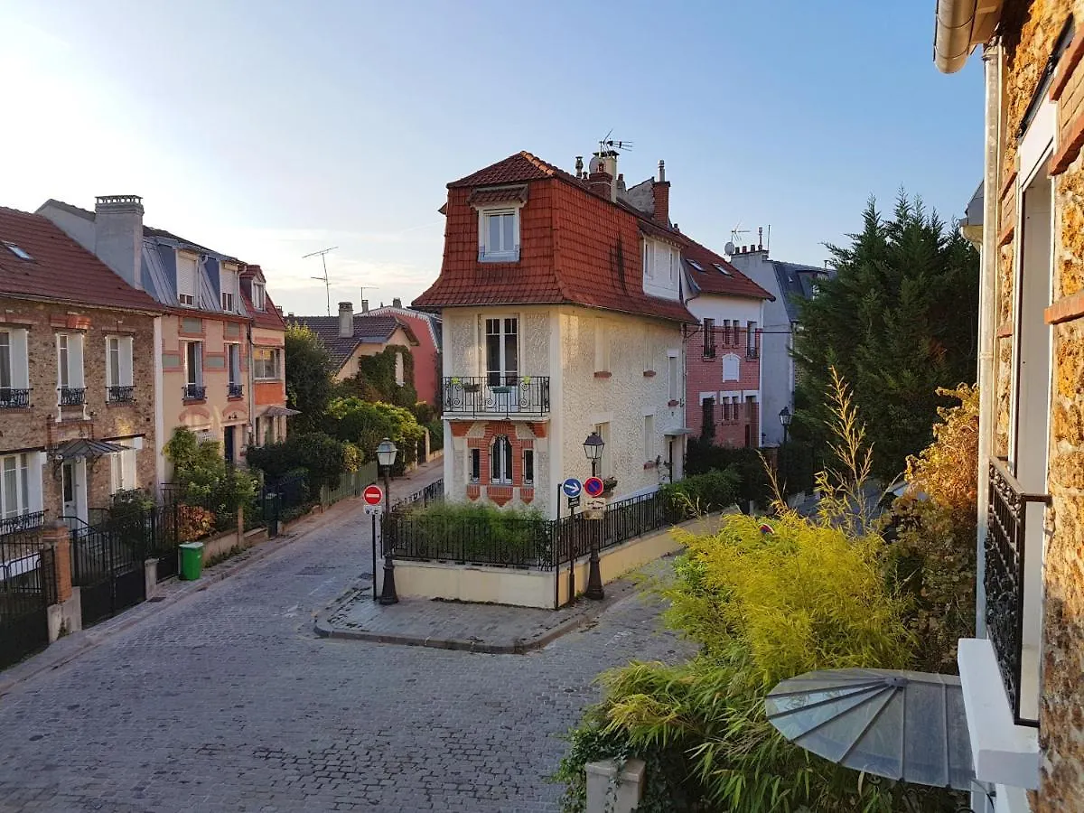 Bonjour Paris Bed & Breakfast