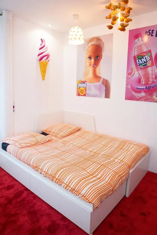 Bonjour Paris Bed & Breakfast